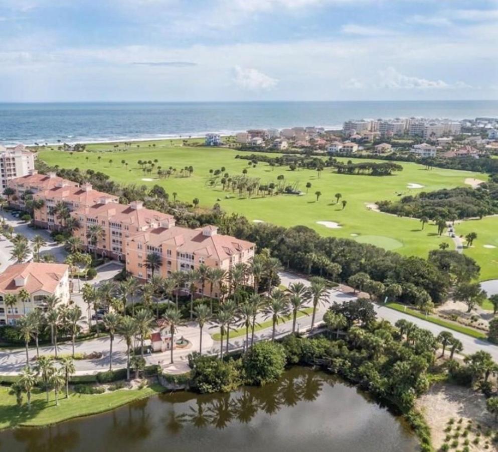 Palm Coast, FL 2BD 2BR Beach Villa! Walk to the Ocean! - B&B