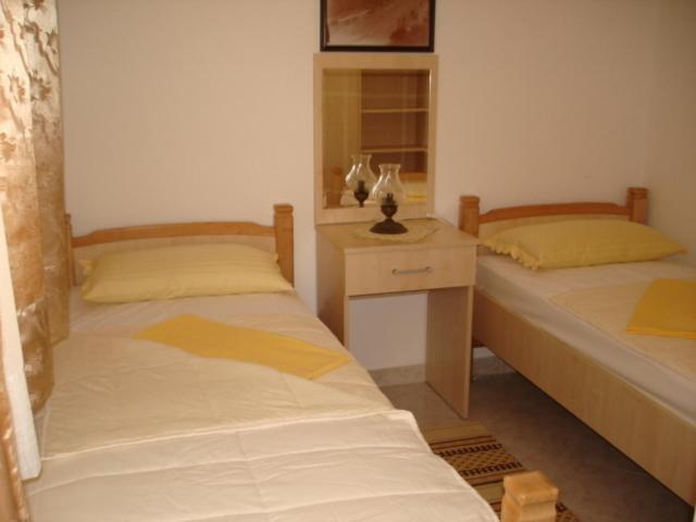 Appartamento con 2 Camere da Letto, Balcone e Vista mare
