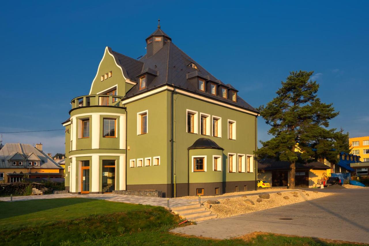 B&B Freudenthal - VILA POD LIPAMI - Bed and Breakfast Freudenthal