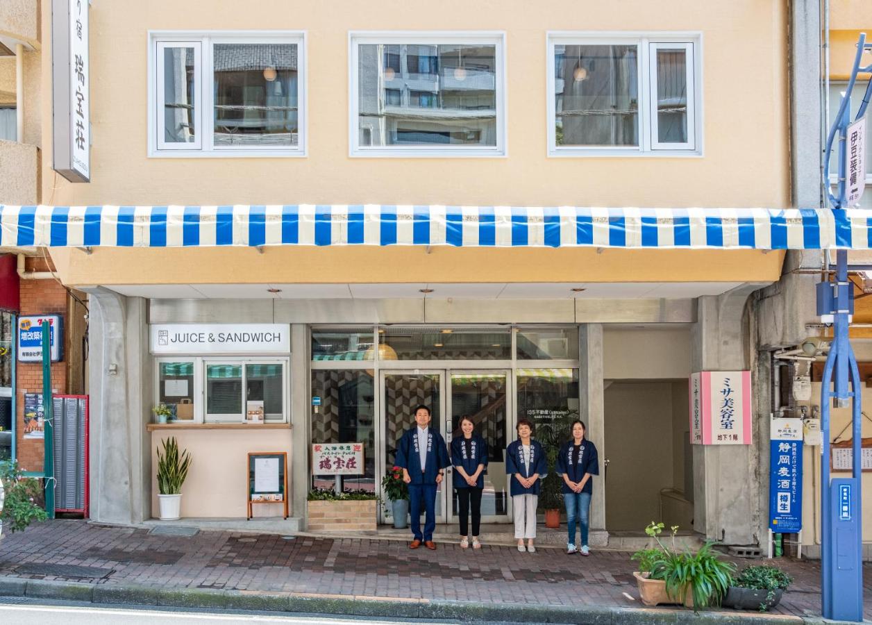 B&B Atami - 素泊まり宿　瑞宝荘 - Bed and Breakfast Atami