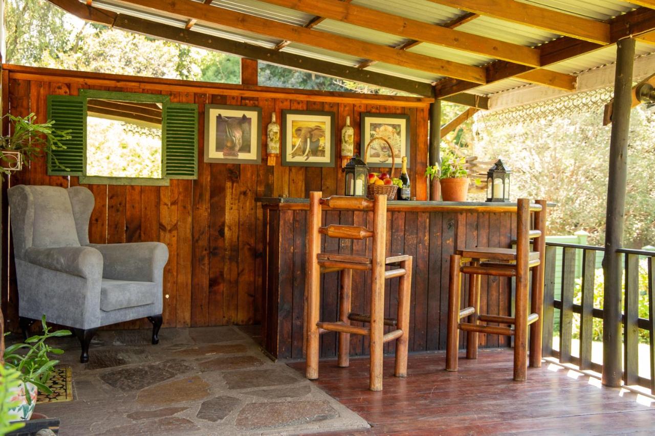 Studio Cottage with Kitchen