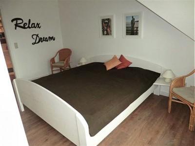 Apartment mit Balkon