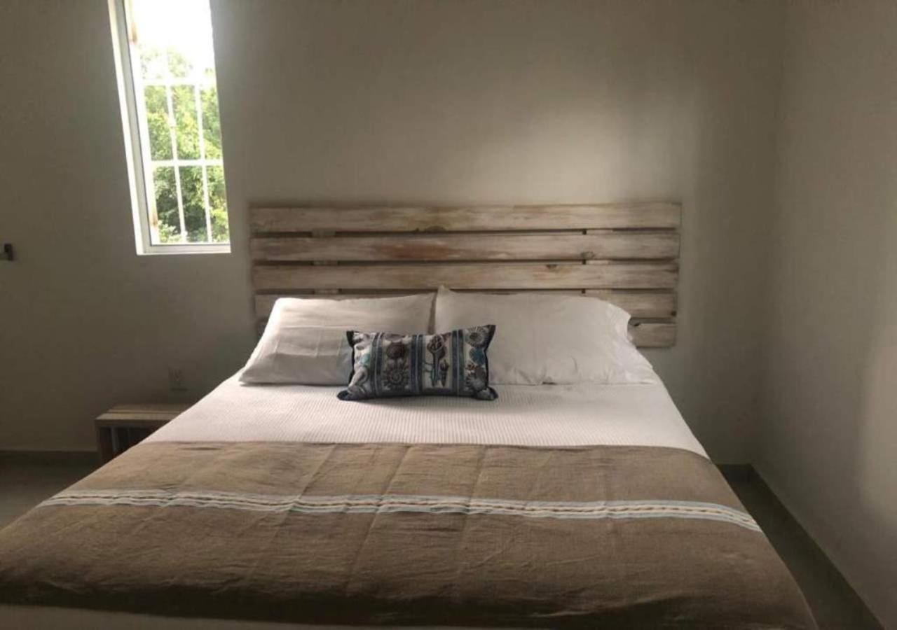 B&B Puerto Morelos - 2 Bedroom Condo in Alborada-Puerto Morelos - Bed and Breakfast Puerto Morelos