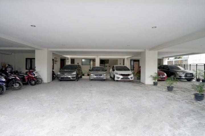 D'Paragon Seturan 3 - Chambres d'hôtes Yogyakarta