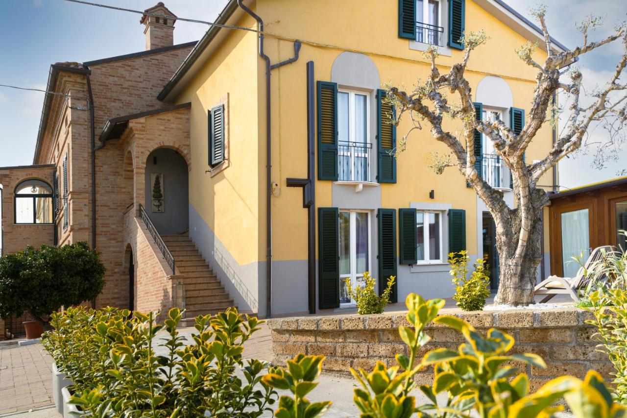 B&B Civitanova Marche - La Locanda dei Cavalieri Country House - Bed and Breakfast Civitanova Marche