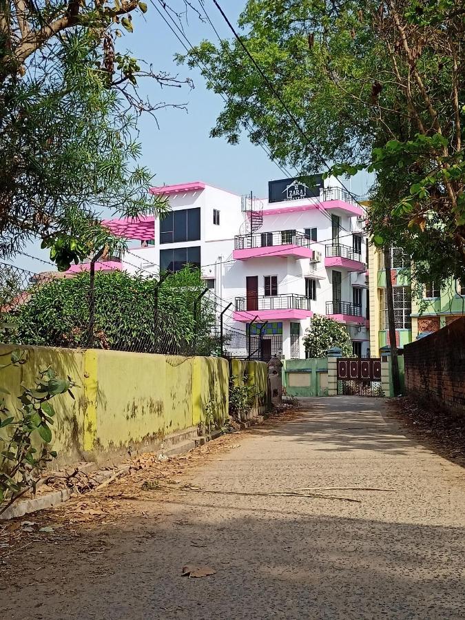 Zara Homestay Santiniketan - B&B Santiniketan