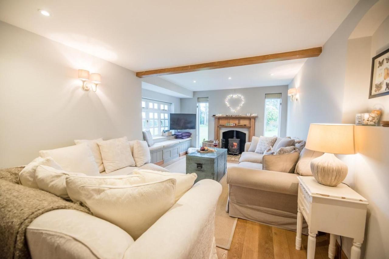 46 Ivy Cottage, Easton - B&B