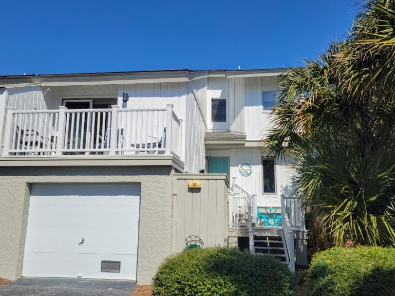 Elegant 3 BR 3 BA Wild Dunes Gated Resort Villa with 2 Golf Courses, Beach and Pool - B&B
