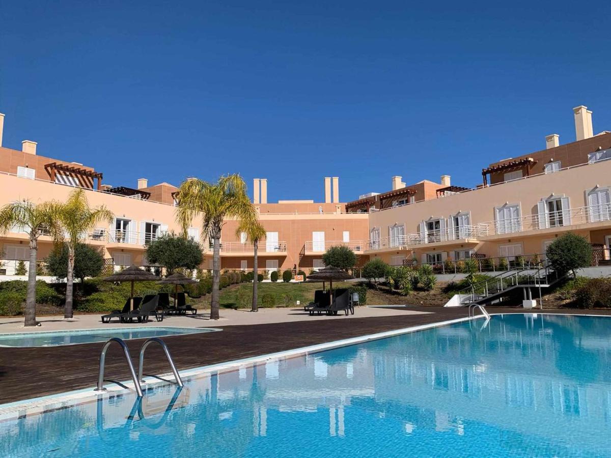 Apartamento Girassol Cabanas Gardens by Your Home Algarve - B&B