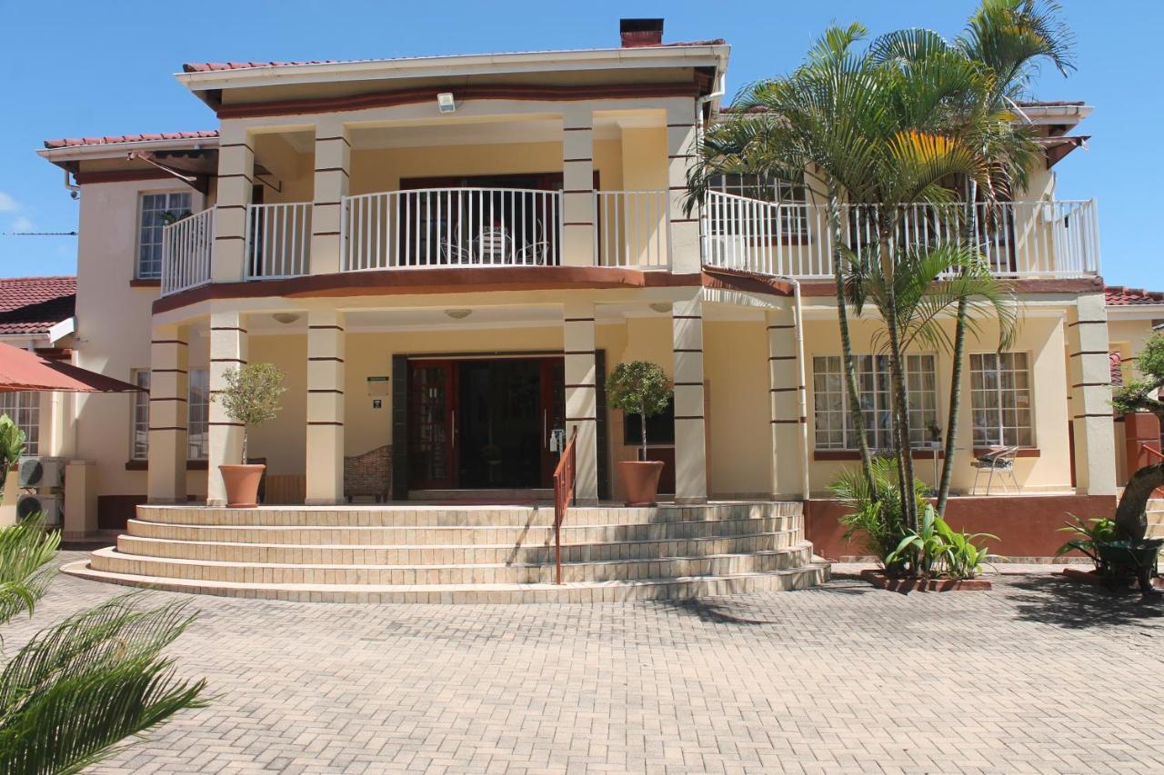 Lalamnandzi2 - B&B White River