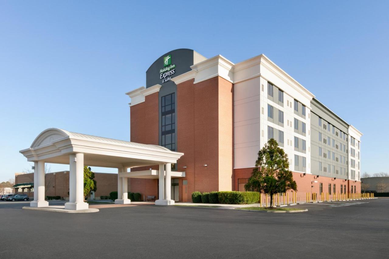 B&B Norfolk - Holiday Inn Express Hotel & Suites Norfolk Airport, an IHG Hotel - Bed and Breakfast Norfolk