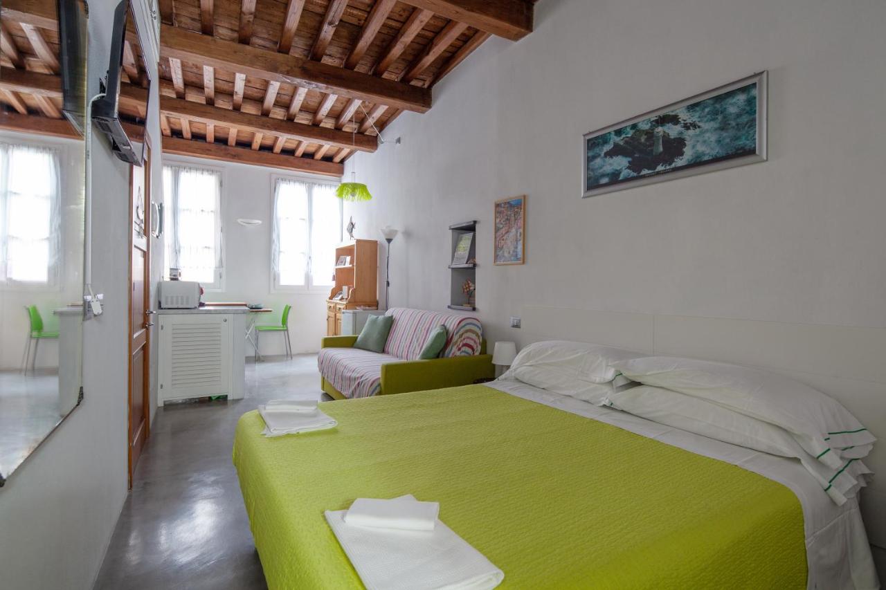 B&B Vernazza - Ludovica Studio - Backpackers House Vernazza - Bed and Breakfast Vernazza