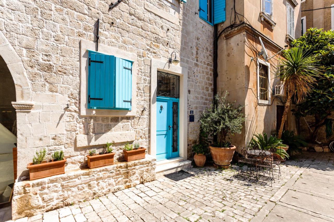 Old Town Luxury House - B&B