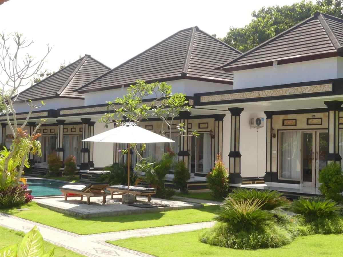 Nyang - Nyang Bungalow Uluwatu - B&B Uluwatu