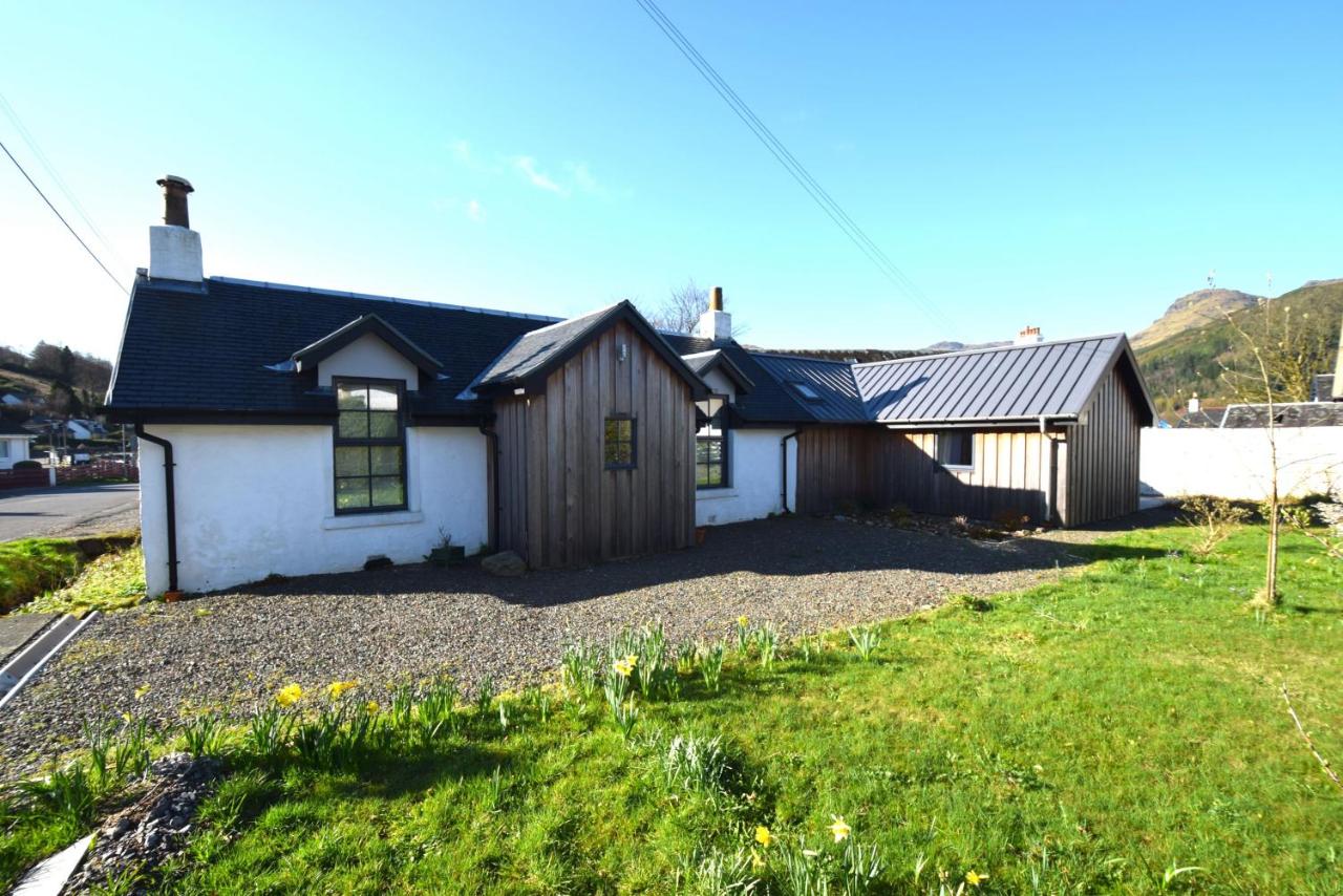 Arivean Cottage - B&B