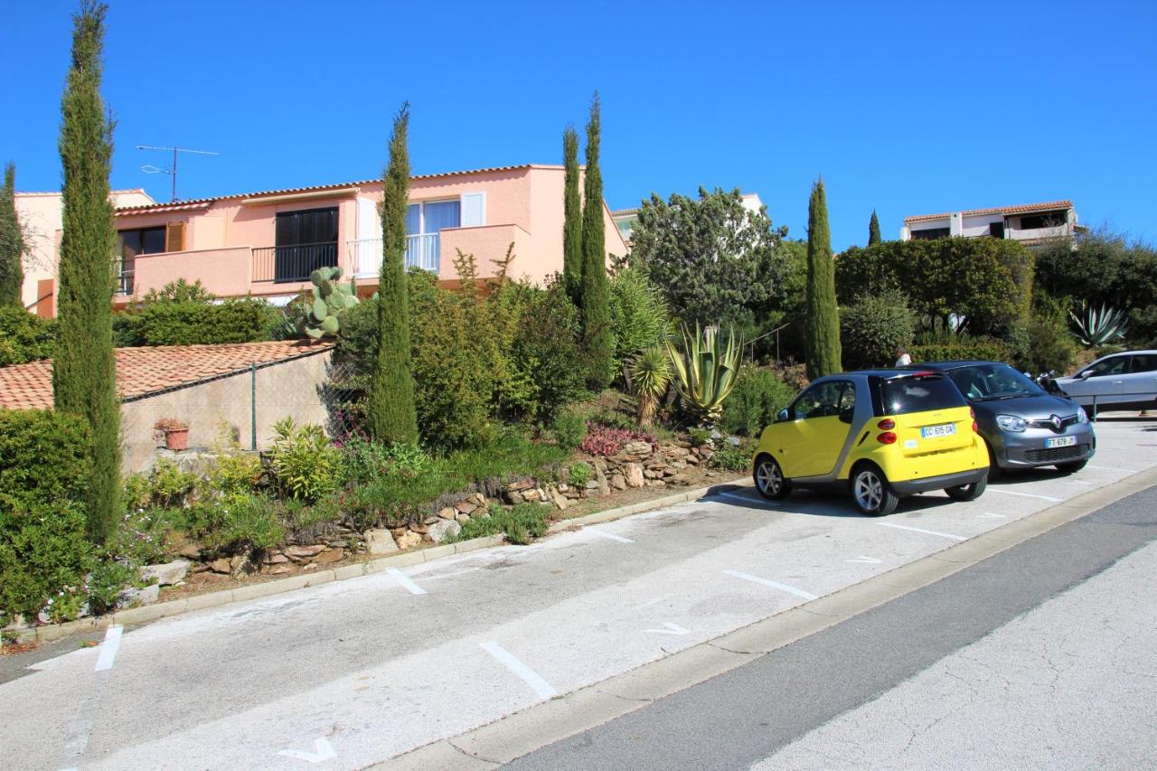 STUDIO POOL HOUSE VUE MER PANORAMIQUE AMAZING SEA VIEW WIFI LINGE INCLUT LINEN INCLUDEd - B&B