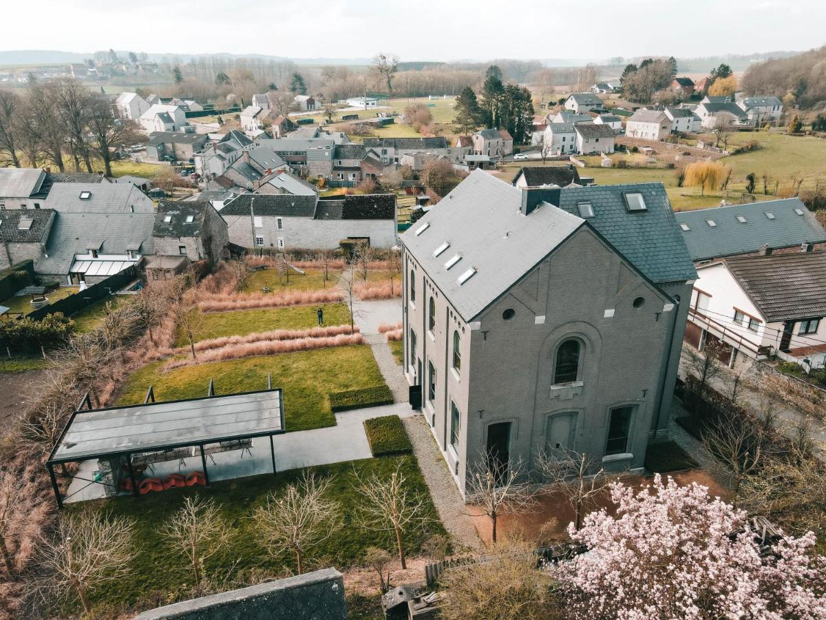 La Classe - Former school of the village of Denée - Chambres d’hôtes