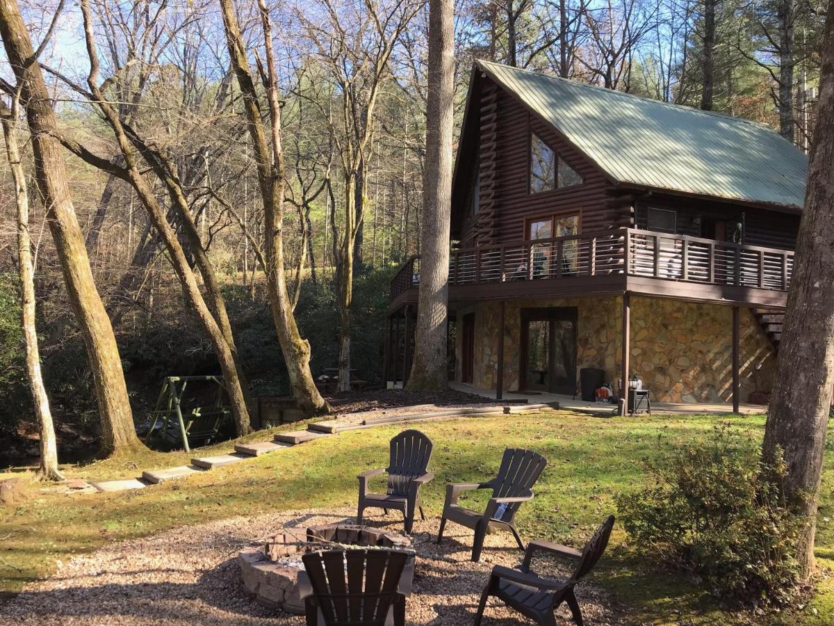 Lickskillet Lodge on Fightingtown Creek; HOT TUB - B&B Blue Ridge