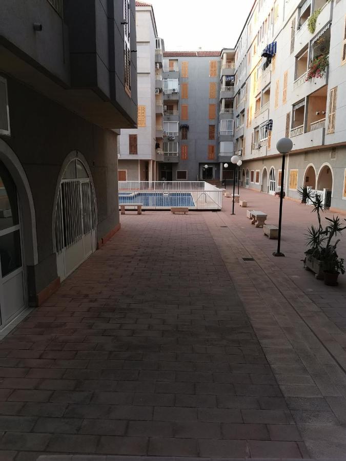 Naufragos Apartament Torrevieja - B&B