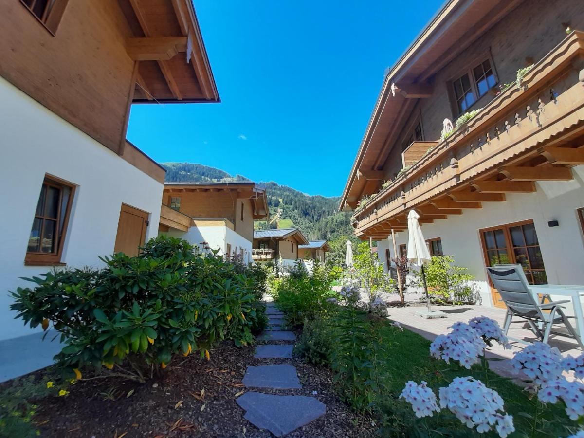 Hochalmbahnen Chalets 13W3, Alpenmohn, nahe Gondel, Hunde willkommen - B&B Rauris