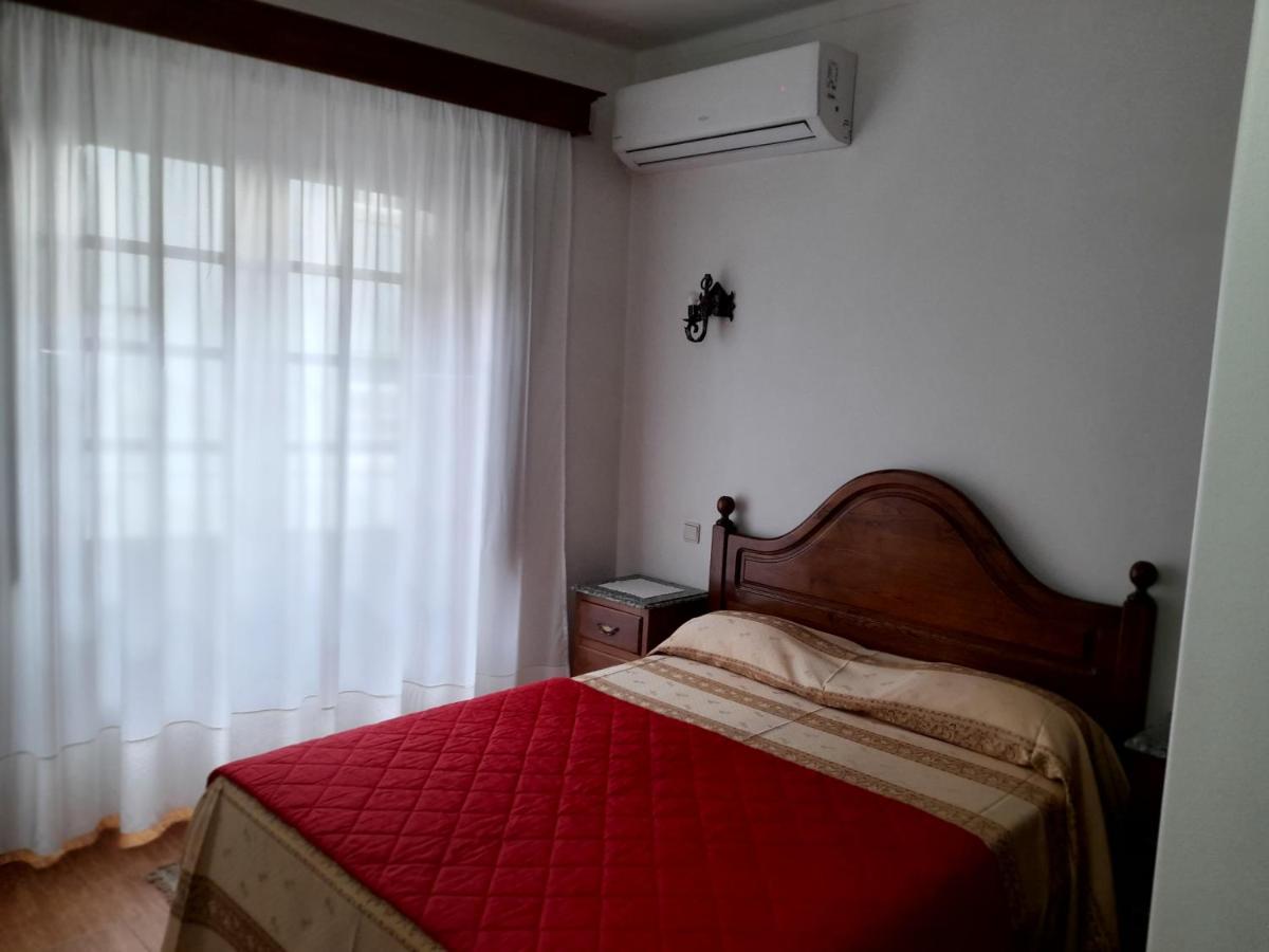 B&B Guimarães - Residencial das Trinas 2 - Bed and Breakfast Guimarães