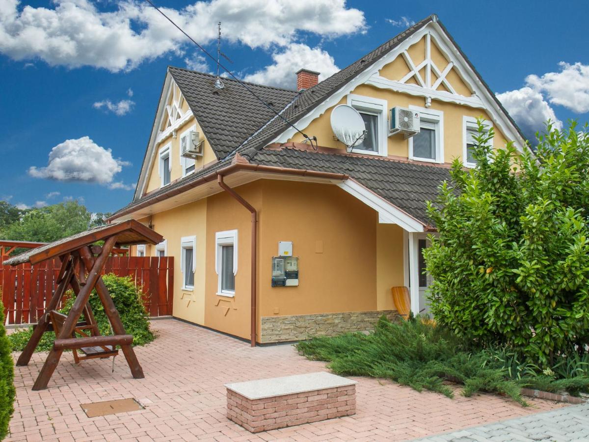 B&B Balatonkeresztúr - Holiday Home Gemini 2 by Interhome - Bed and Breakfast Balatonkeresztúr