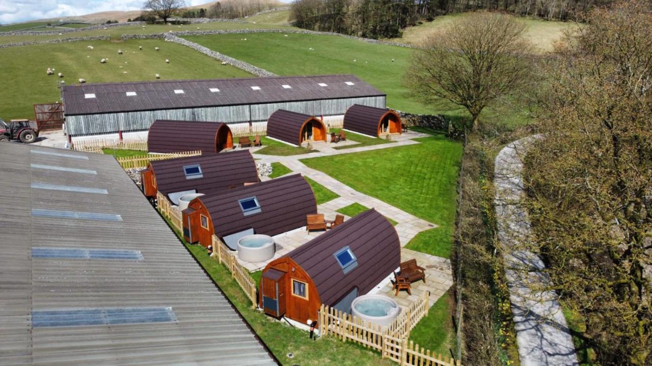 Double room with Patio and Hot Tub (Whernside)