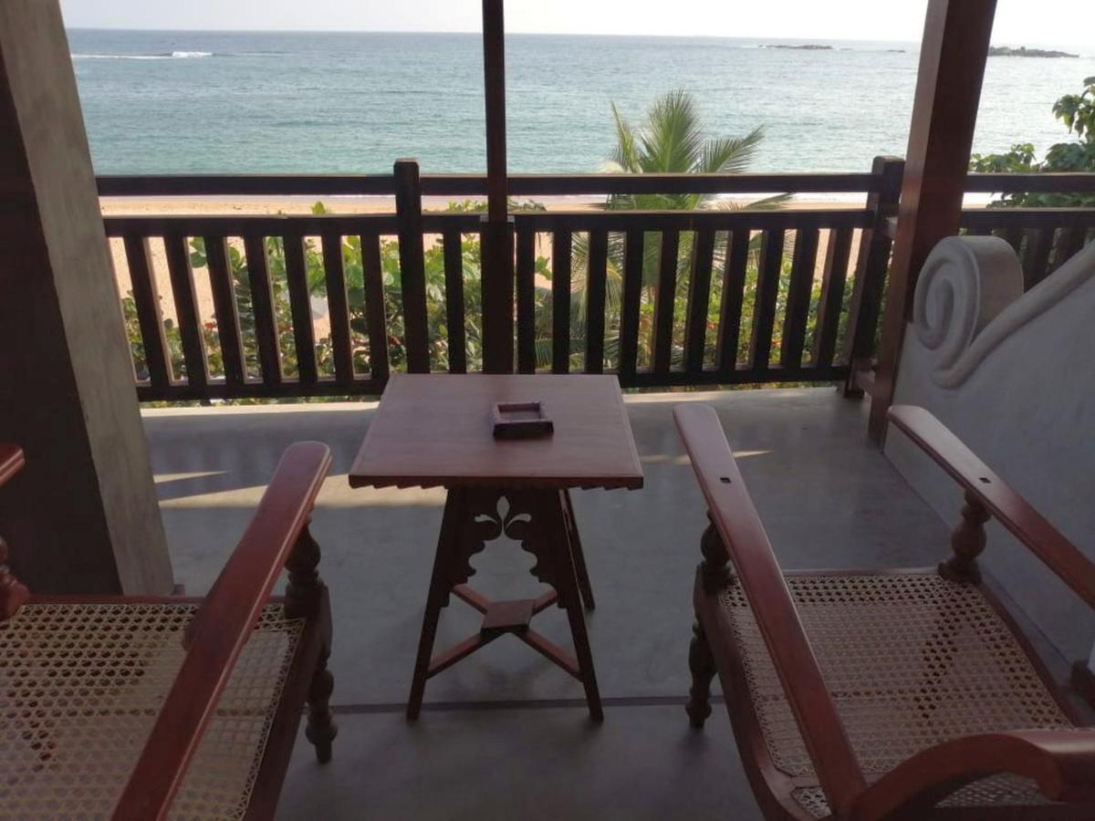 Deluxe Room with Sea View - Upper Floor