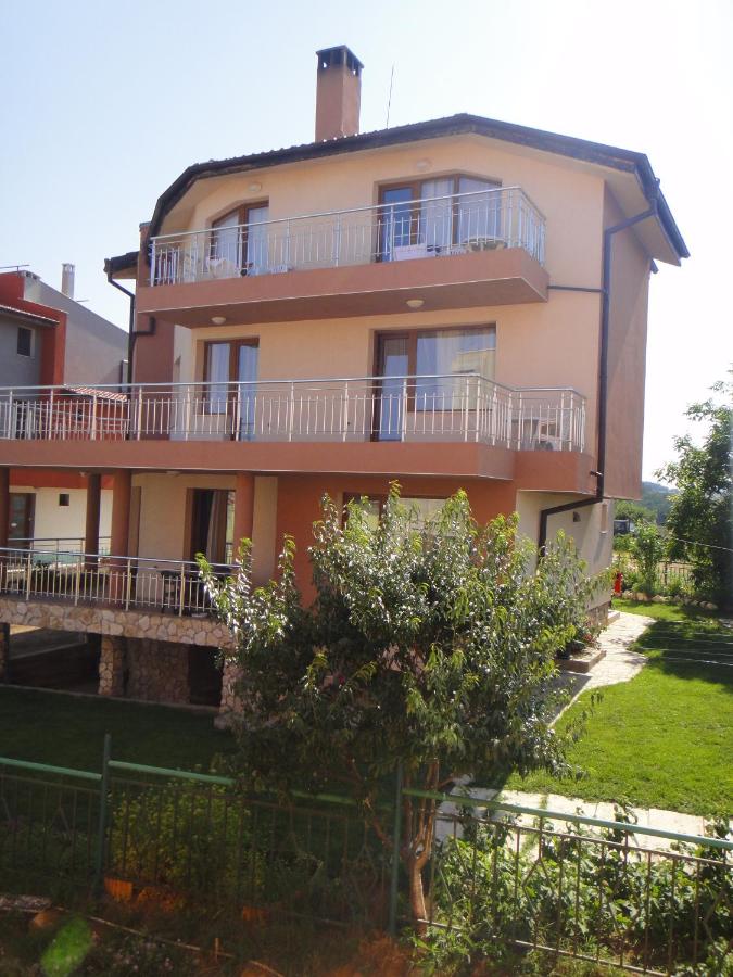 Zenith Guest House - B&B Sozopol
