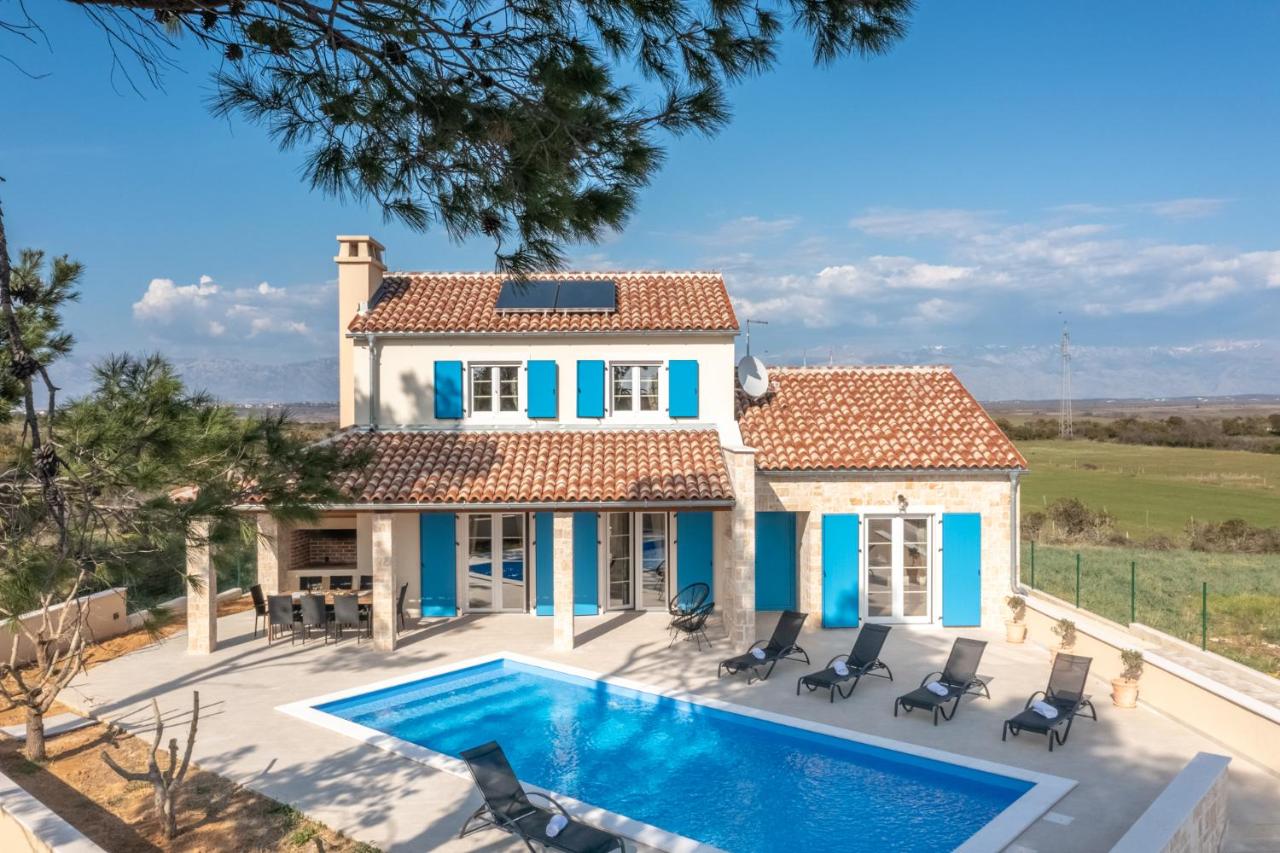 Villa Mediterra Prima - B&B Nona