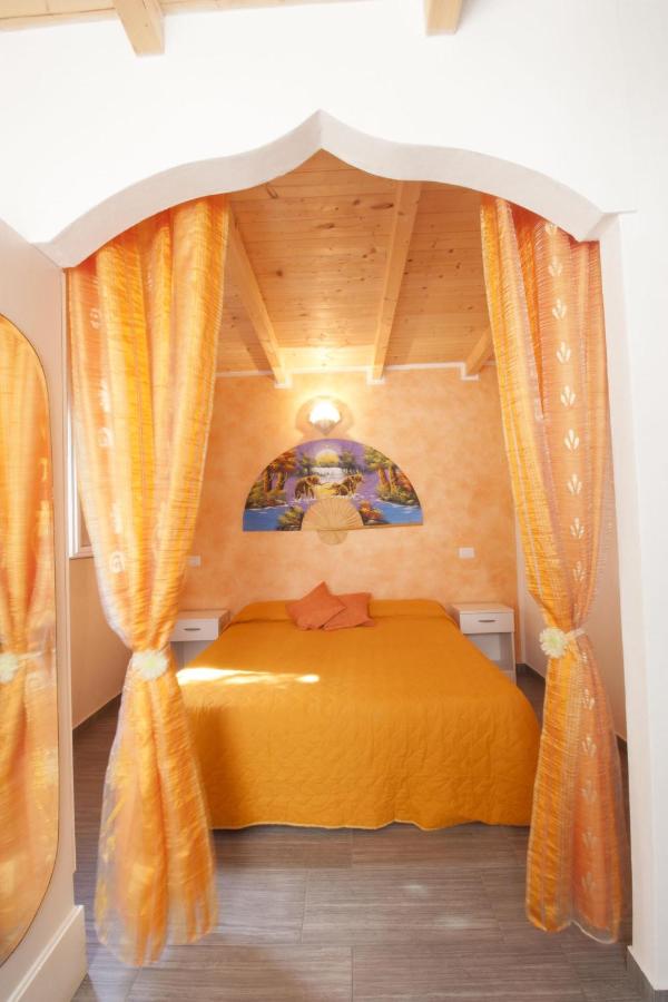 Orange Beach Studio - B&B