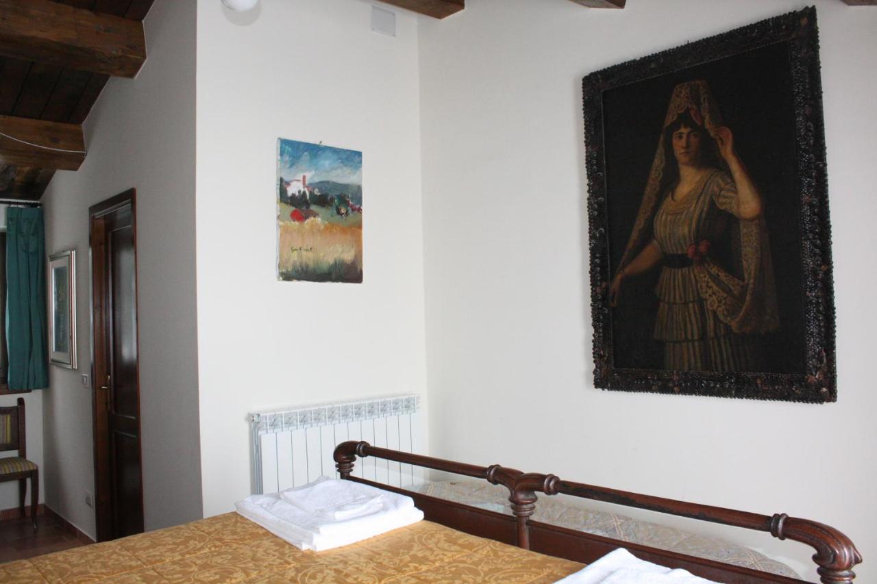Double Room with Balcony and Lake View
