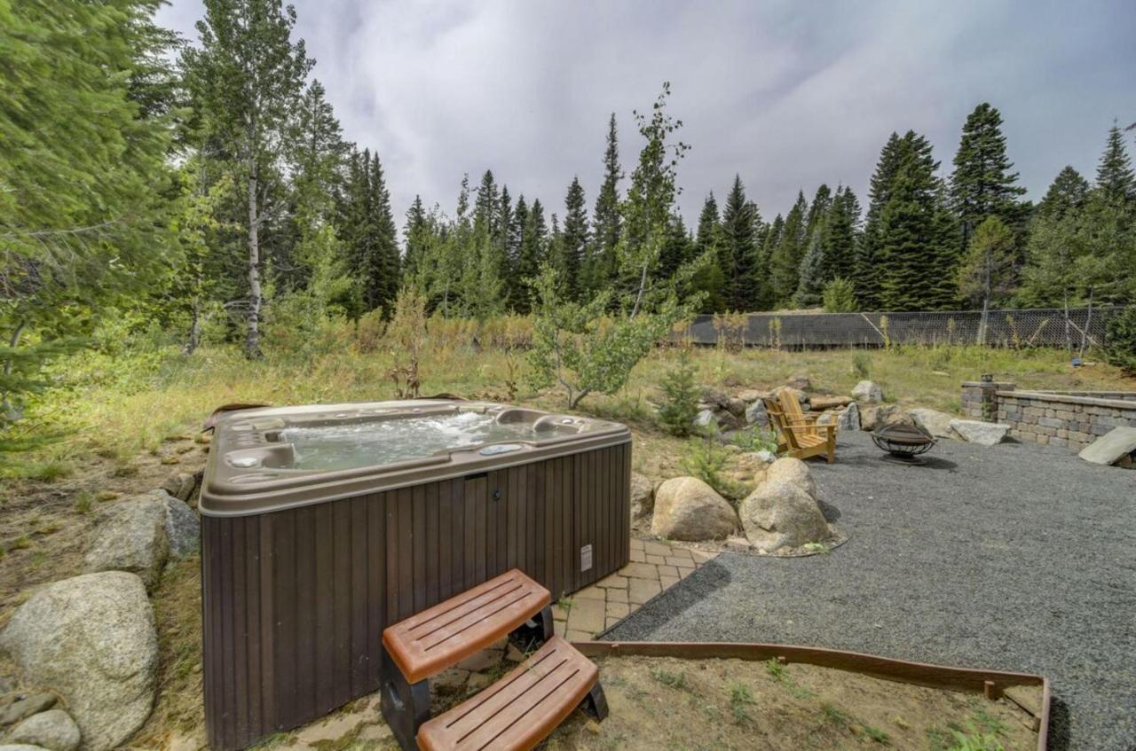 Bear Discovery Custom Tamarack Estate Home by Casago McCall - Donerightmanagement - Ferienwohnung Donnelly