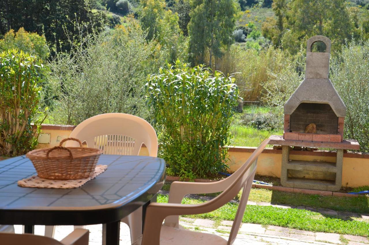 B&B Agrustos - Villetta con giardino in contesto riservato non lontana dal mare BEL01 - Bed and Breakfast Agrustos