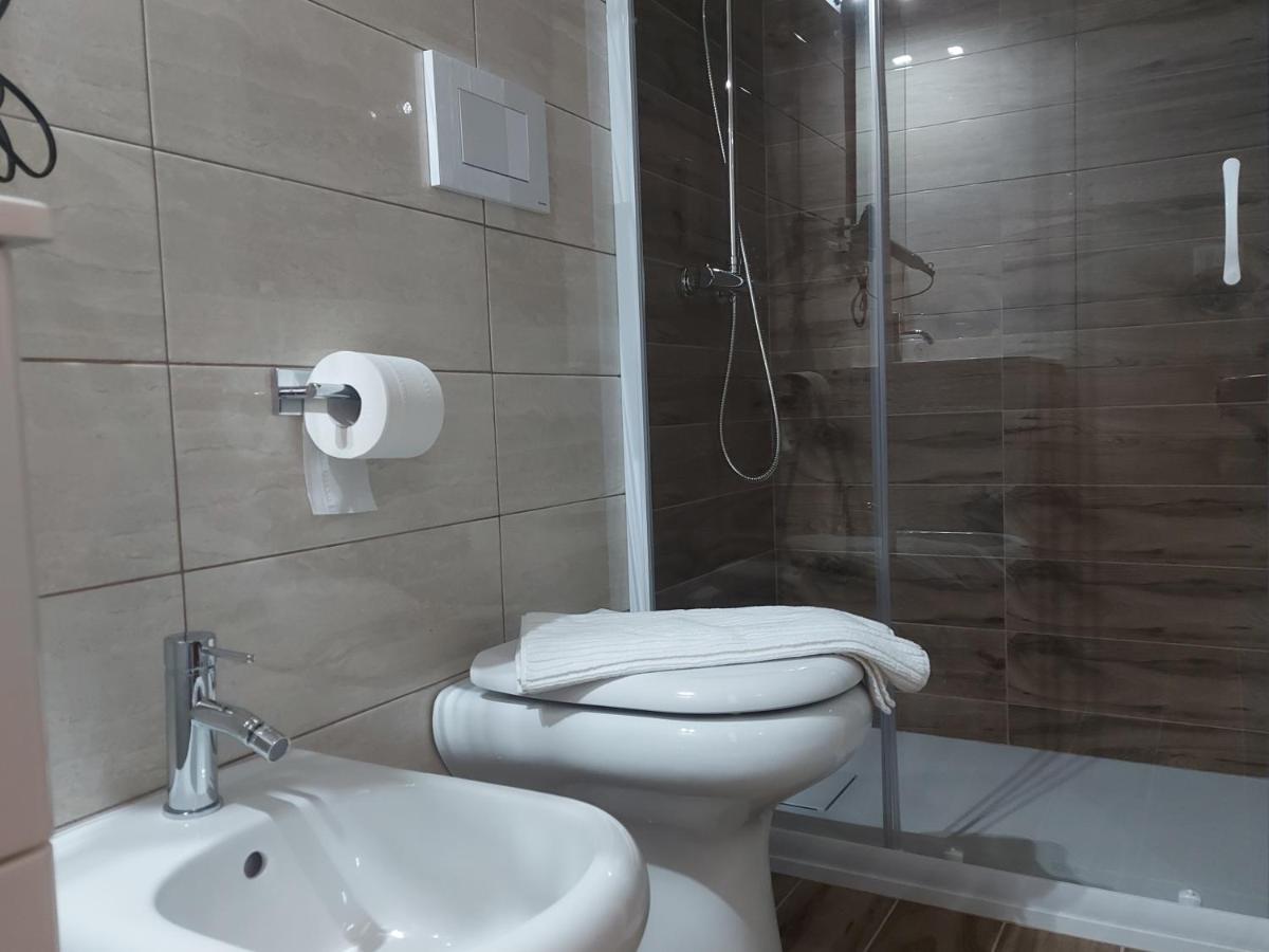 Camera Matrimoniale con Bagno Privato