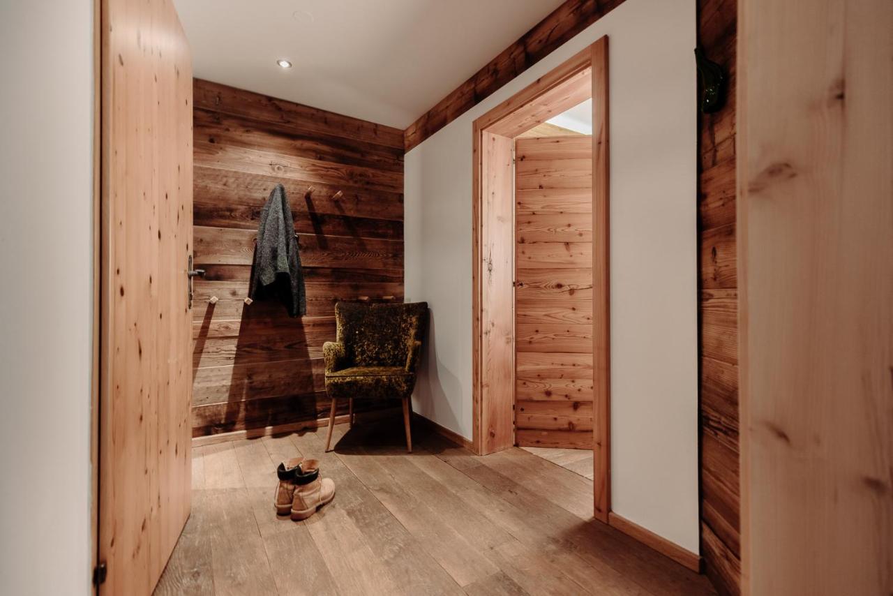 Deluxe Two-Bedroom Apartment