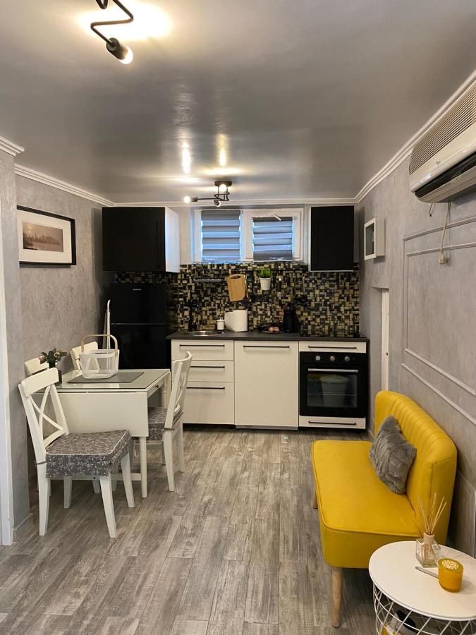 Apartament Topaz 1 - B&B Constanța