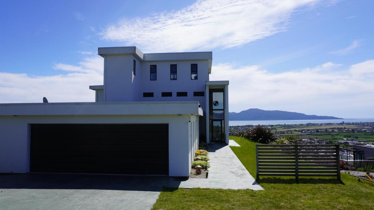 B&B Paraparaumu - White House - Bed and Breakfast Paraparaumu