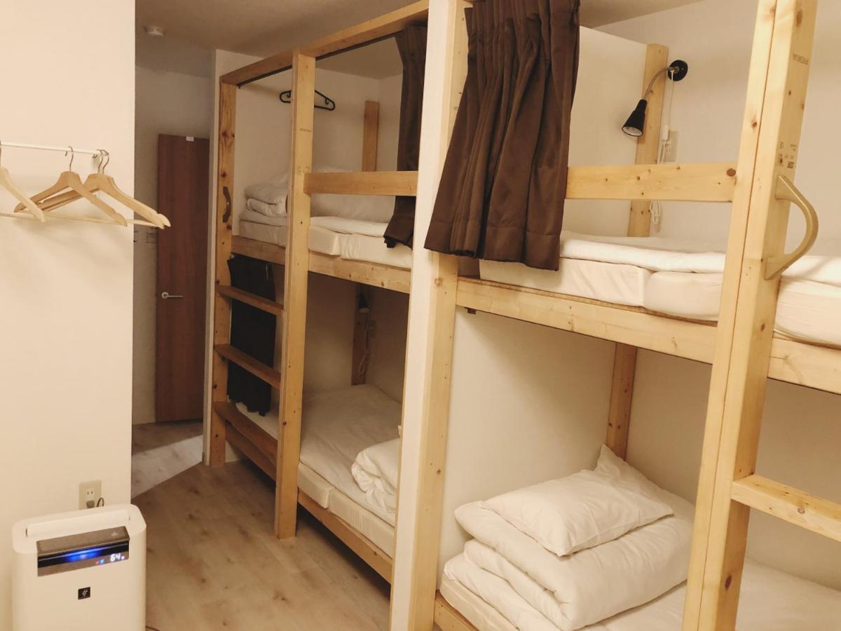Mixed Dormitory Room