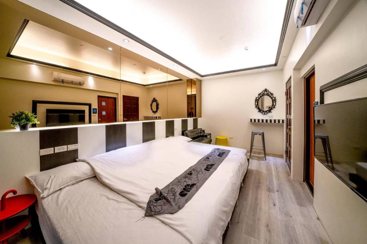 Camera Quadrupla Deluxe