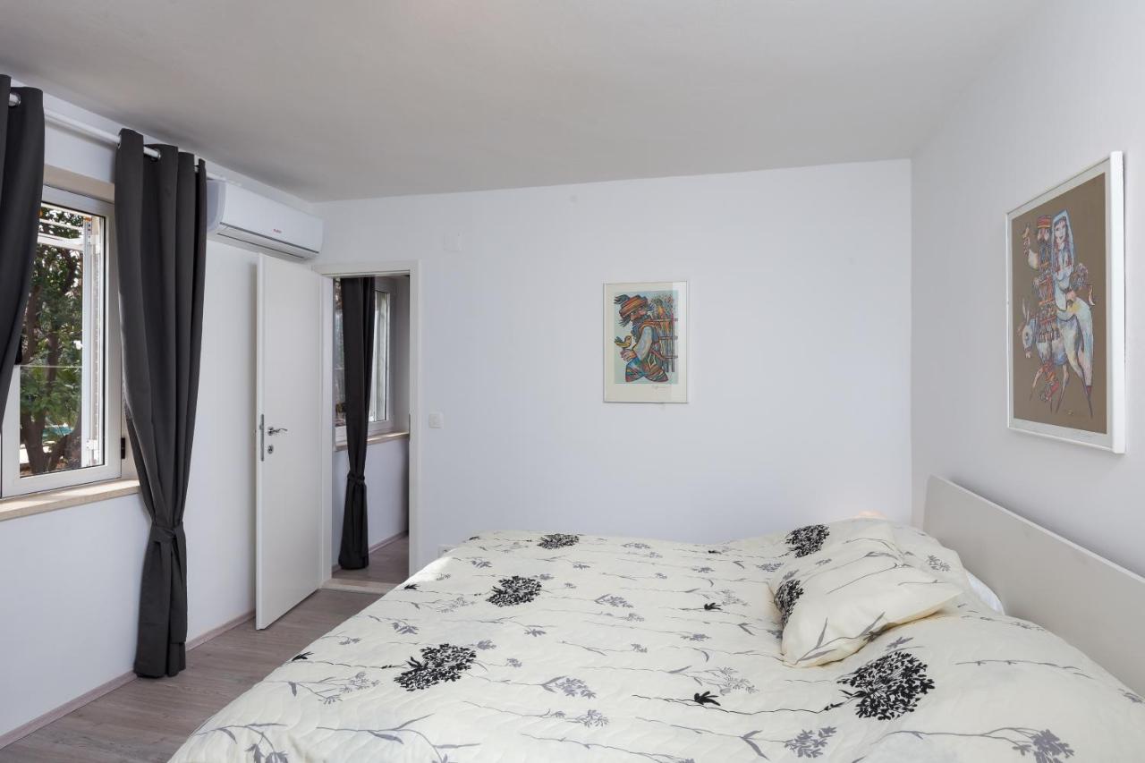 Appartamento con 2 Camere da Letto