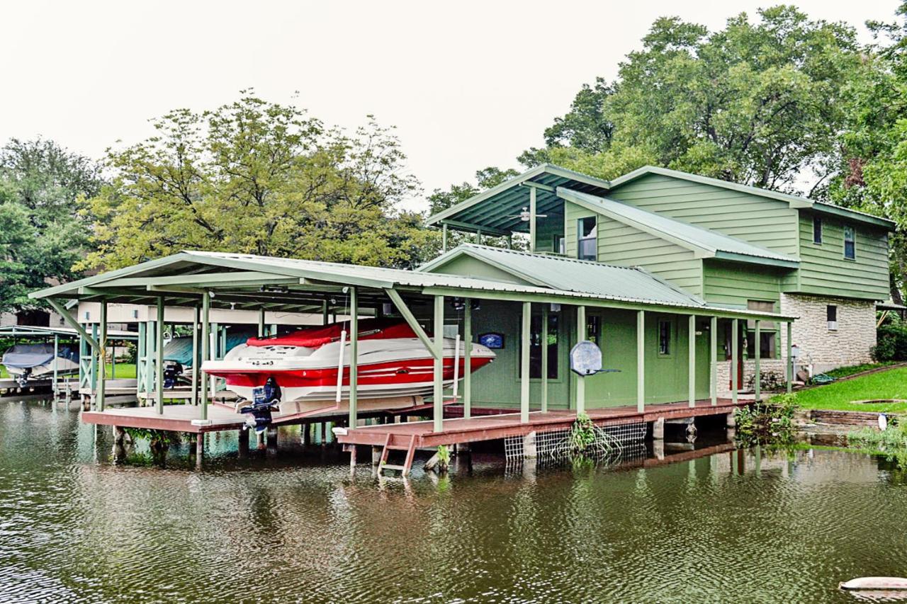 Crestwood Cove - B&B