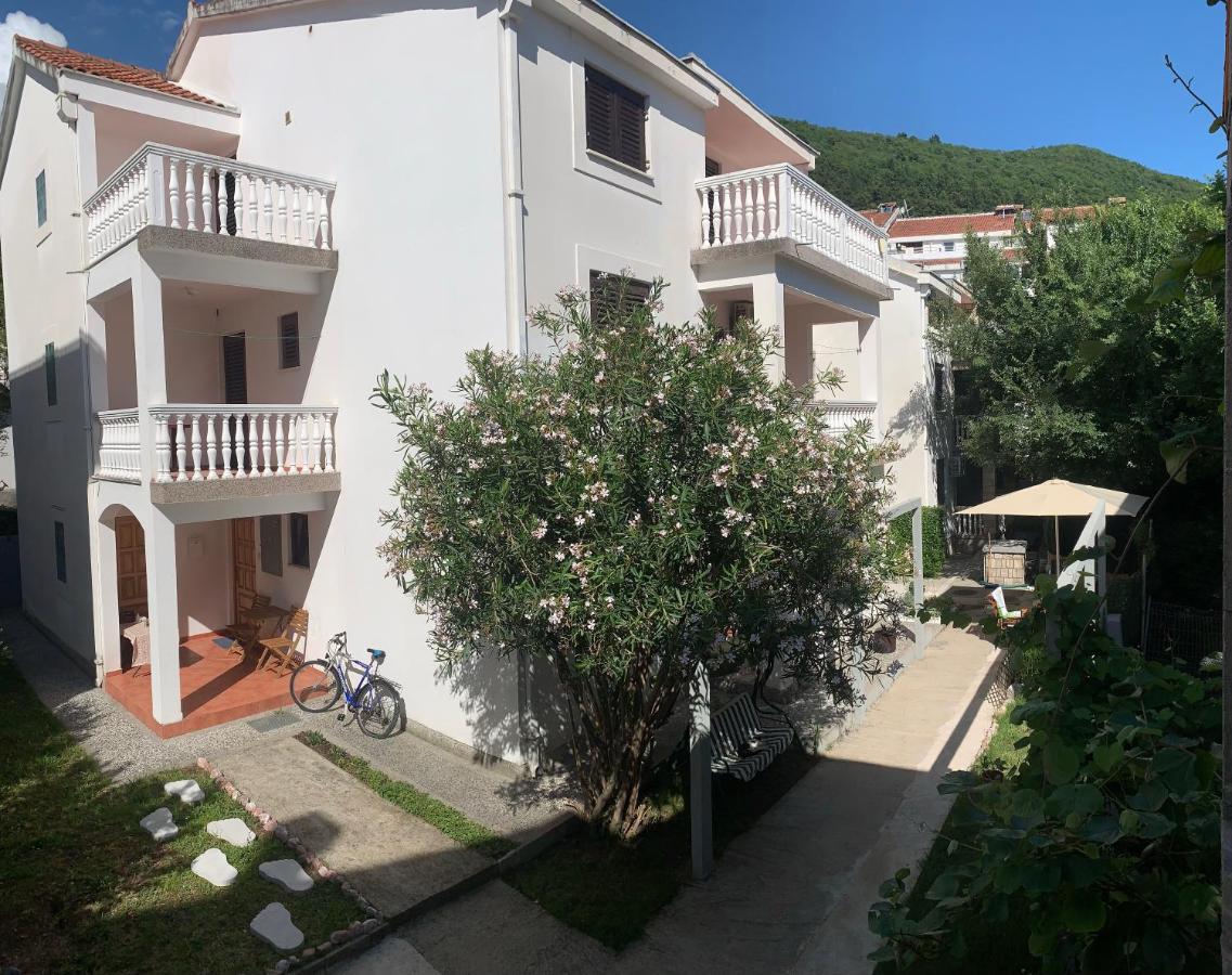 Villa Dionis - B&B