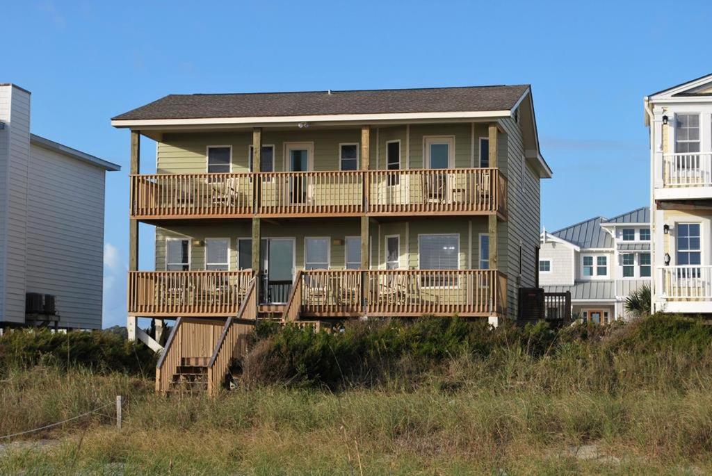Dolphin's Watch - B&B