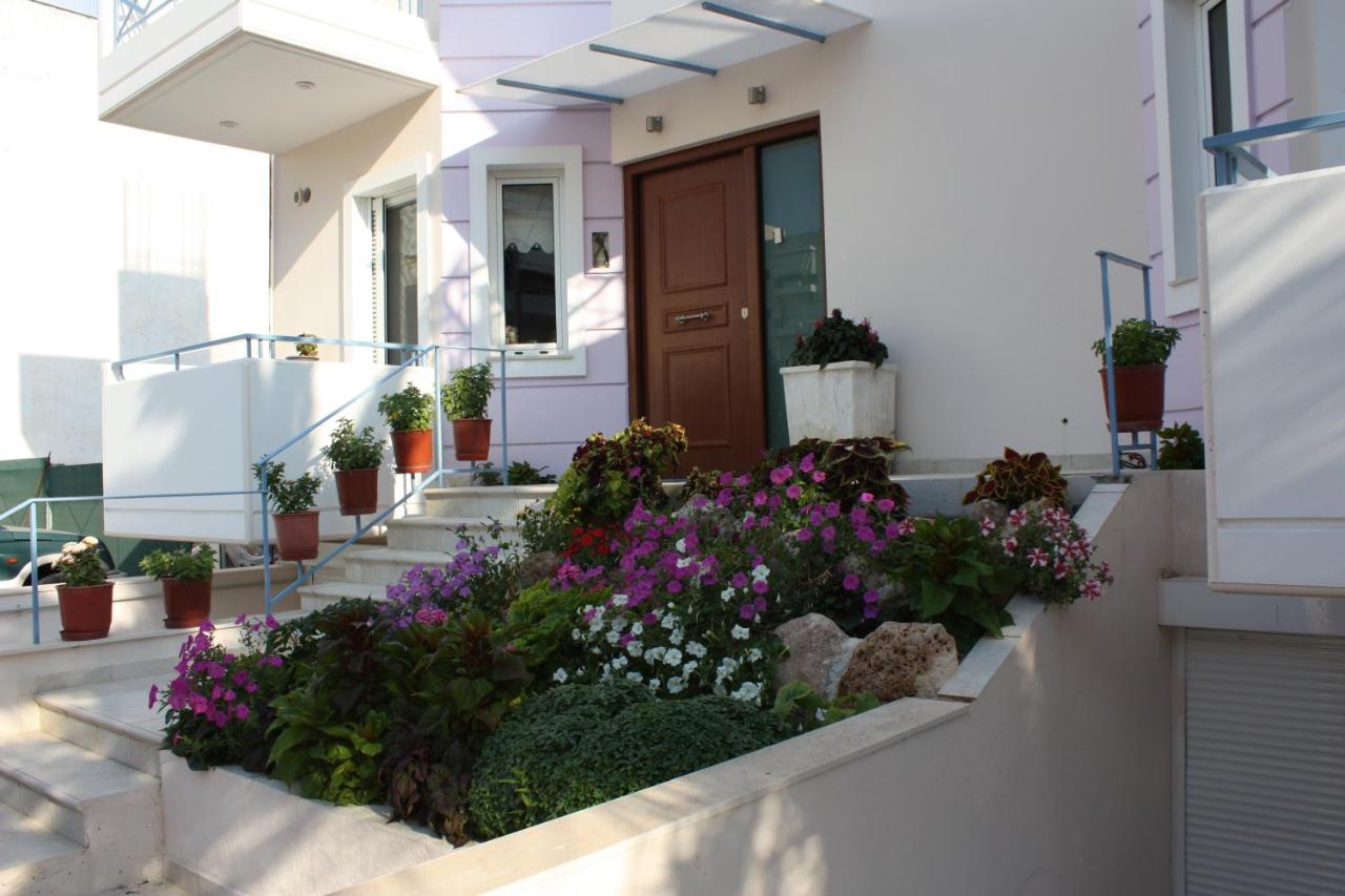 B&B Athene - Veggie Garden Athens B&B - Bed and Breakfast Athene