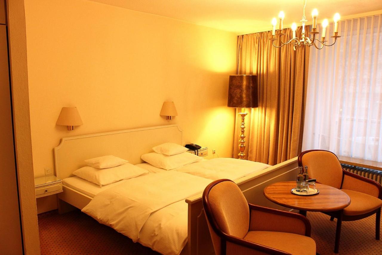 Apartment mit Balkon