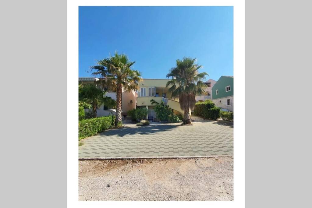 Apartment Punta skala Villa Valentina - Chambres d’hôtes
