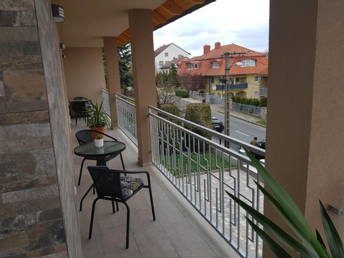 Apartment mit Terrasse