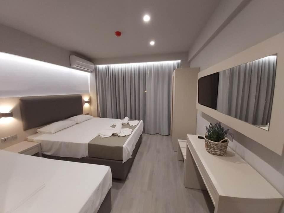 Comfort Triple Room