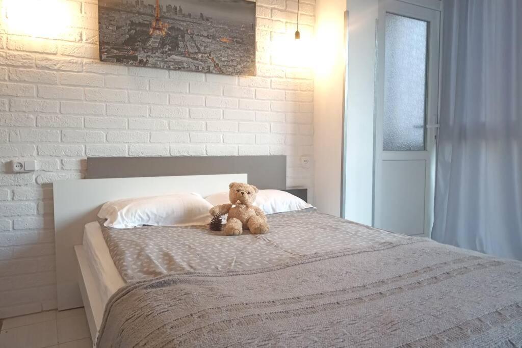Квартира для 4-х с двумя санузлами и балконом для курения - B&B
